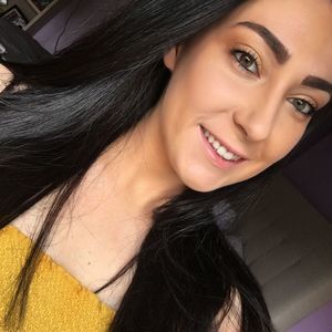 Meet your Posher, Abigail